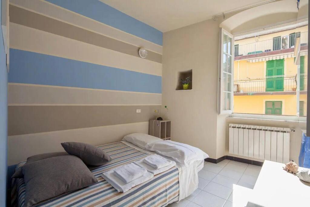 Casa Nonna Apartment Riomaggiore Bagian luar foto