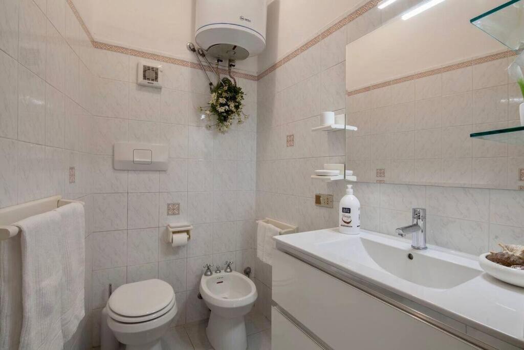 Casa Nonna Apartment Riomaggiore Bagian luar foto